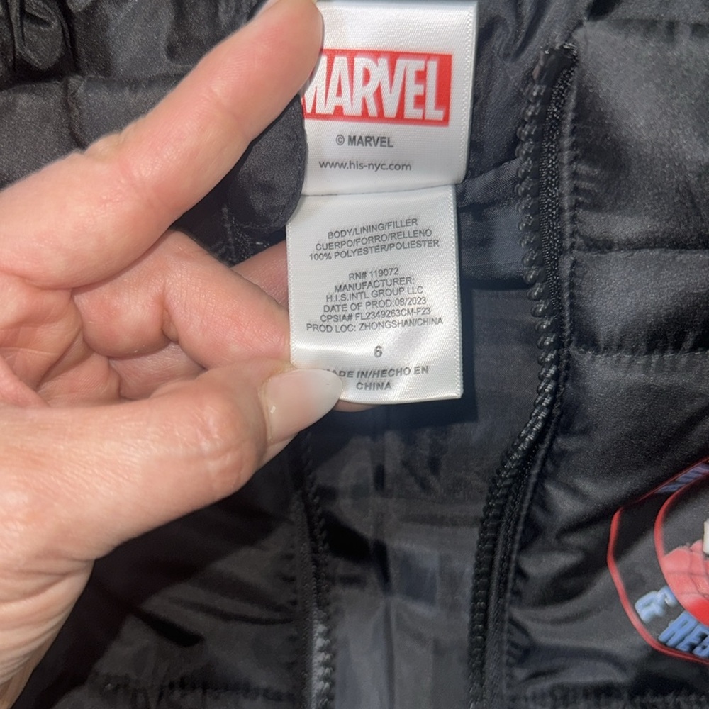 Marvel spider-Man vest  - Picture 2 of 4